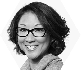 Melissa Lin Perrella Headshot min